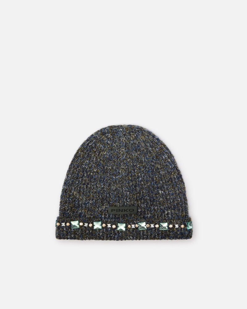 WINTER BEANIE WITH CHATONS ON THE EDGE 1