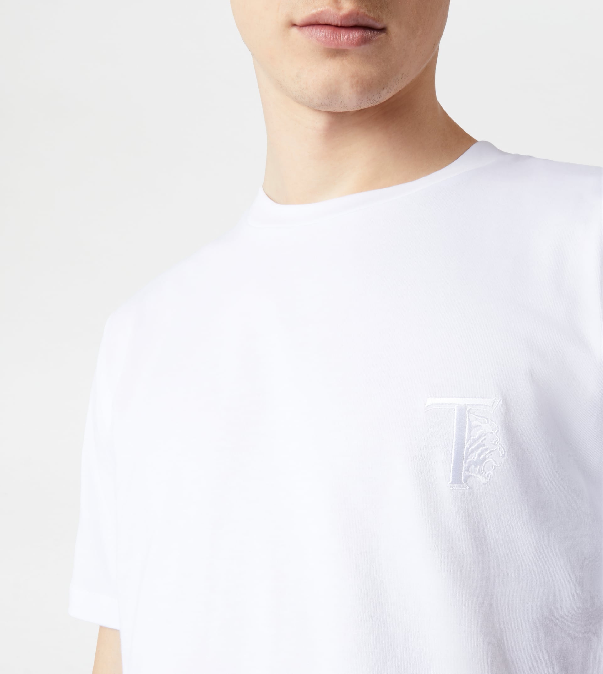 ROUND NECK T-SHIRT - WHITE - 3