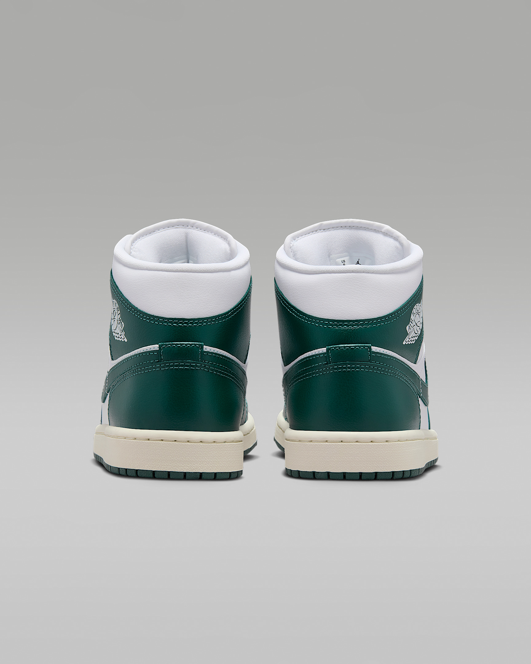 Air Jordan 1 Mid Women's Shoes - 6