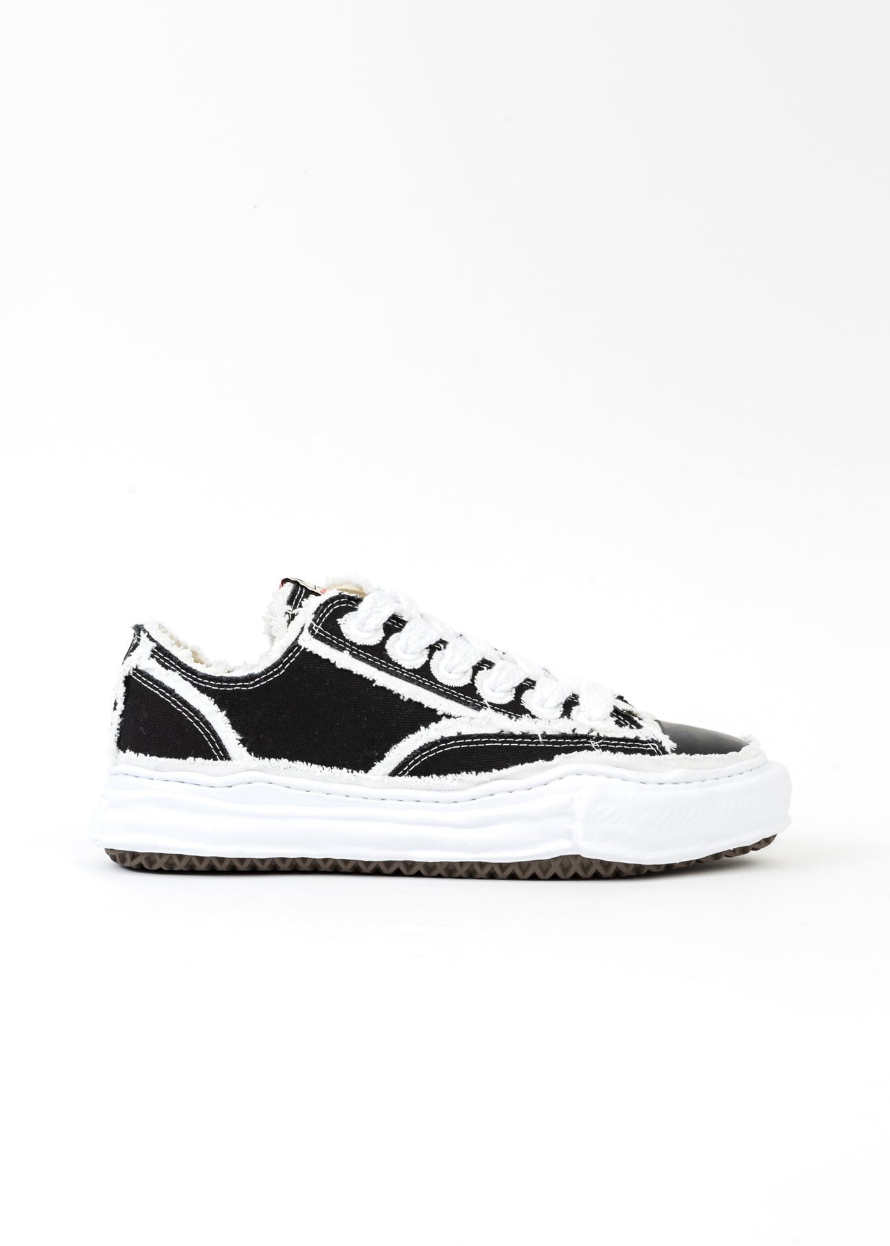 Black Original Sole Double-Layered Canvas Low-Top Sneaker (PETERSON LOW) - 6