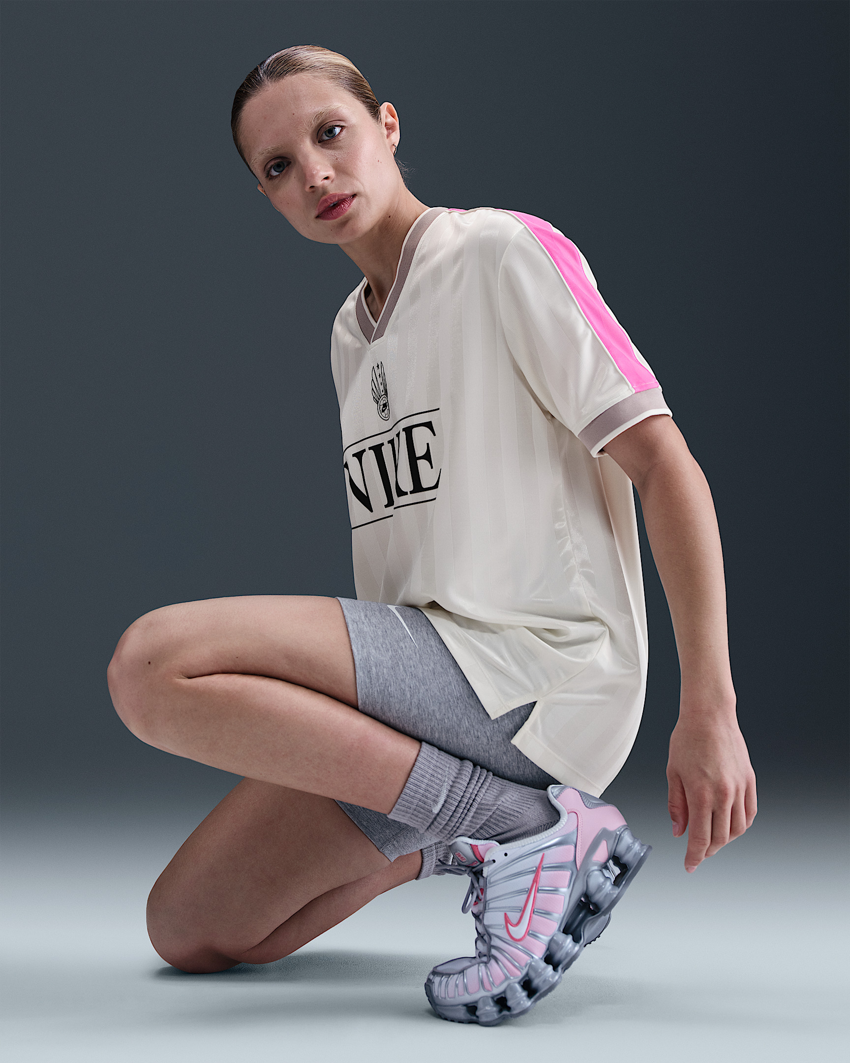 Nike Sportswear Women's V-Neck Jersey Top - 3