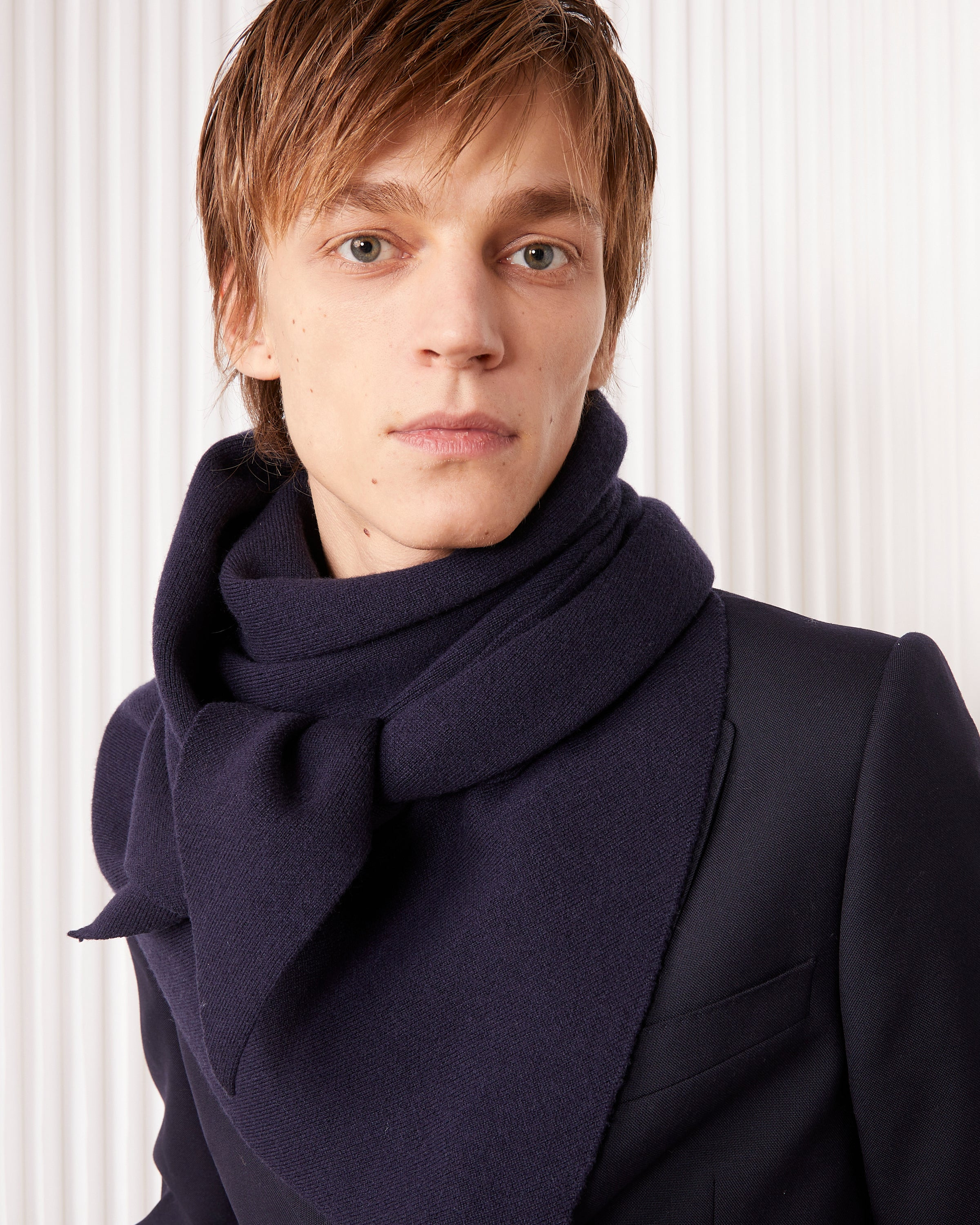TRIANGLE SCARF - 4