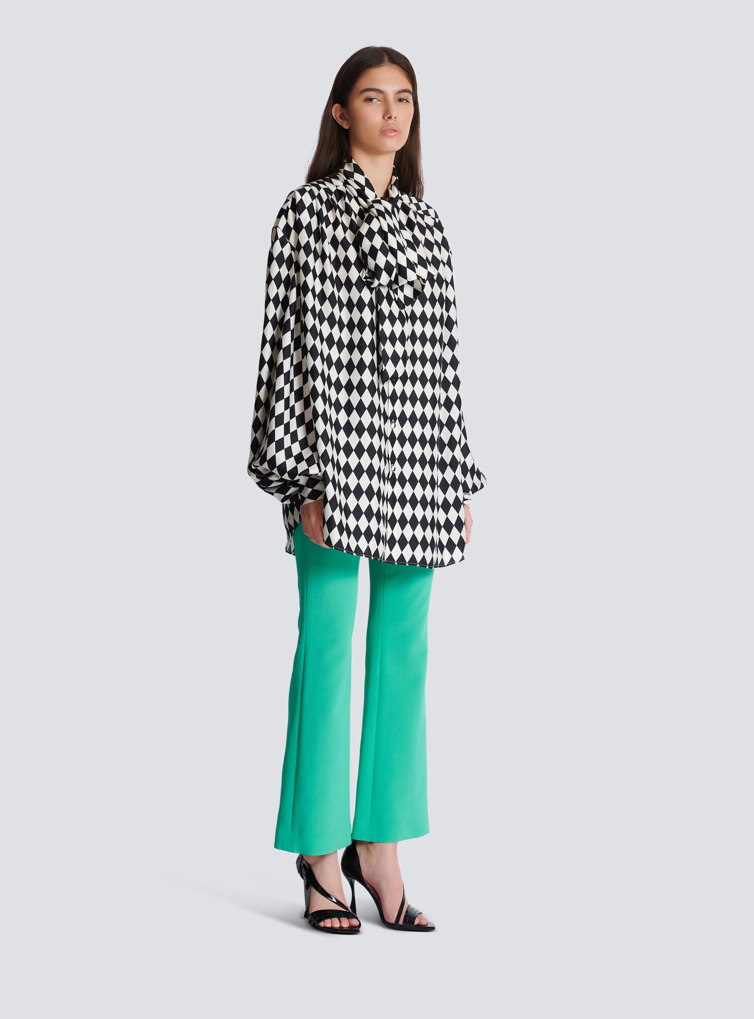Pussy-bow shirt with Diamond print - 3