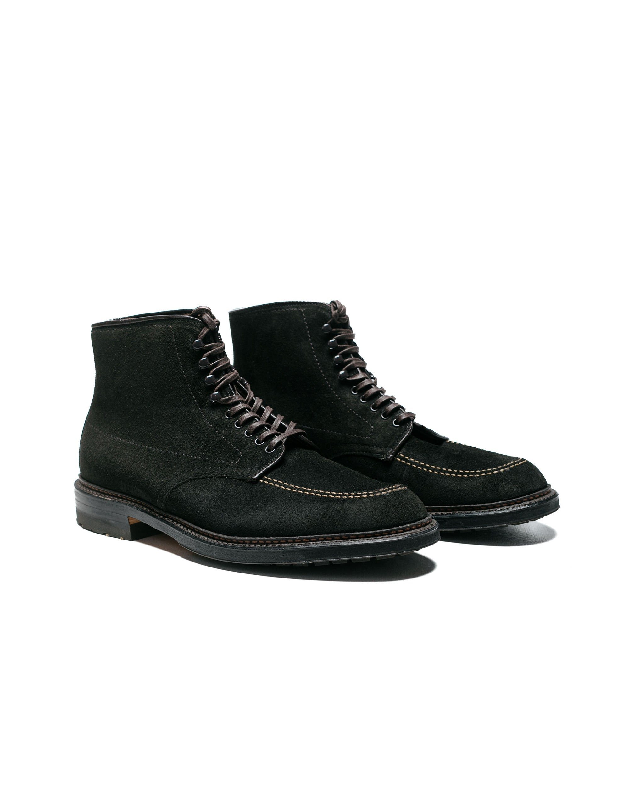 Indy Boot Reverse Earth Chamois with Commando Sole G6902HC - 2