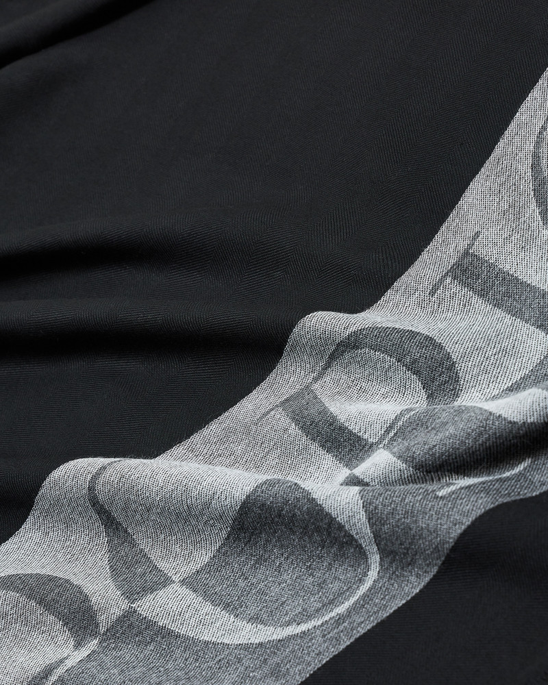 EMPORIO ARMANI STRIPED SCARF WITH OVERSIZED LOGO outlook