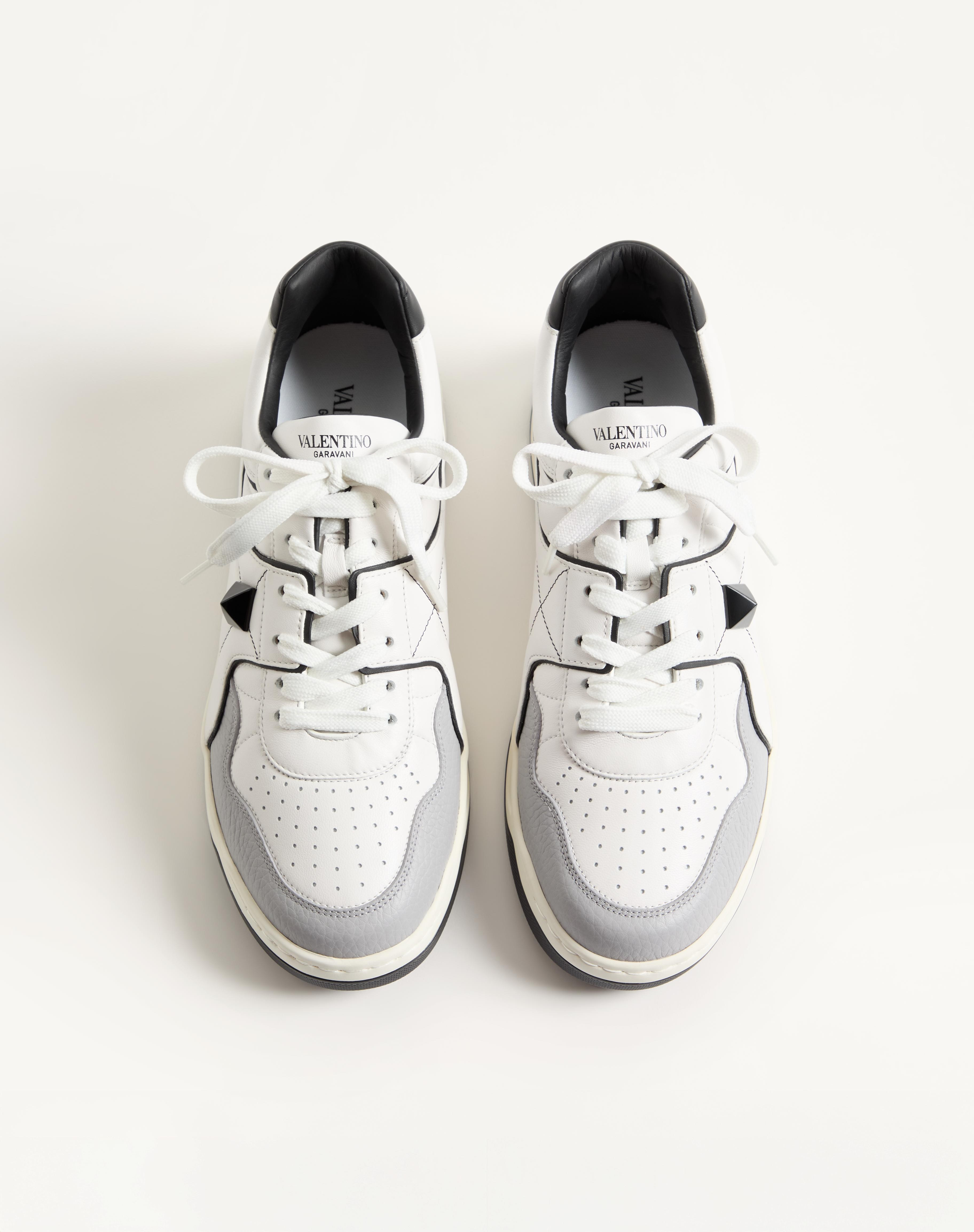 ONE STUD LOW-TOP NAPPA SNEAKER - 4