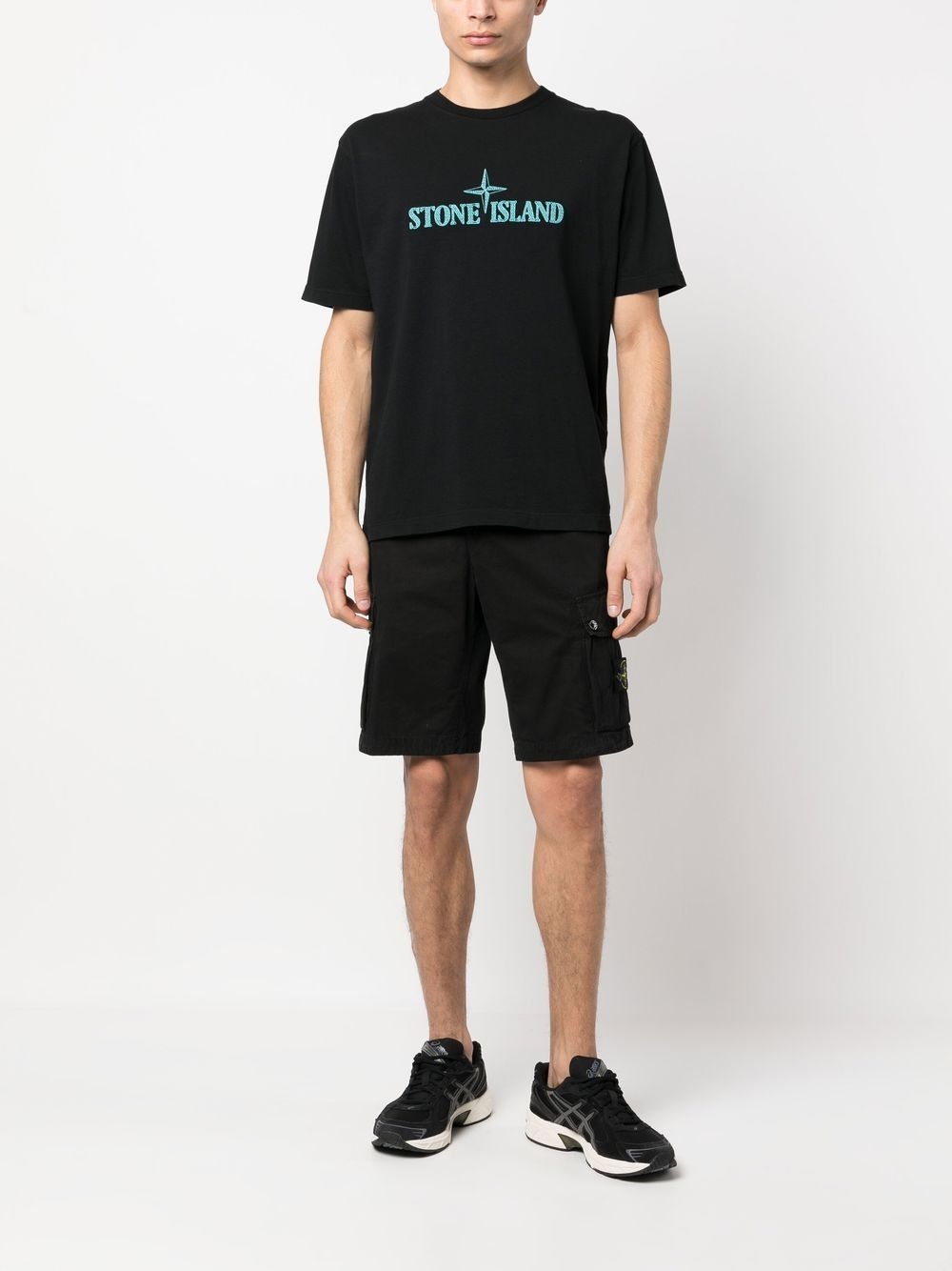 Compass-patch cargo shorts - 2