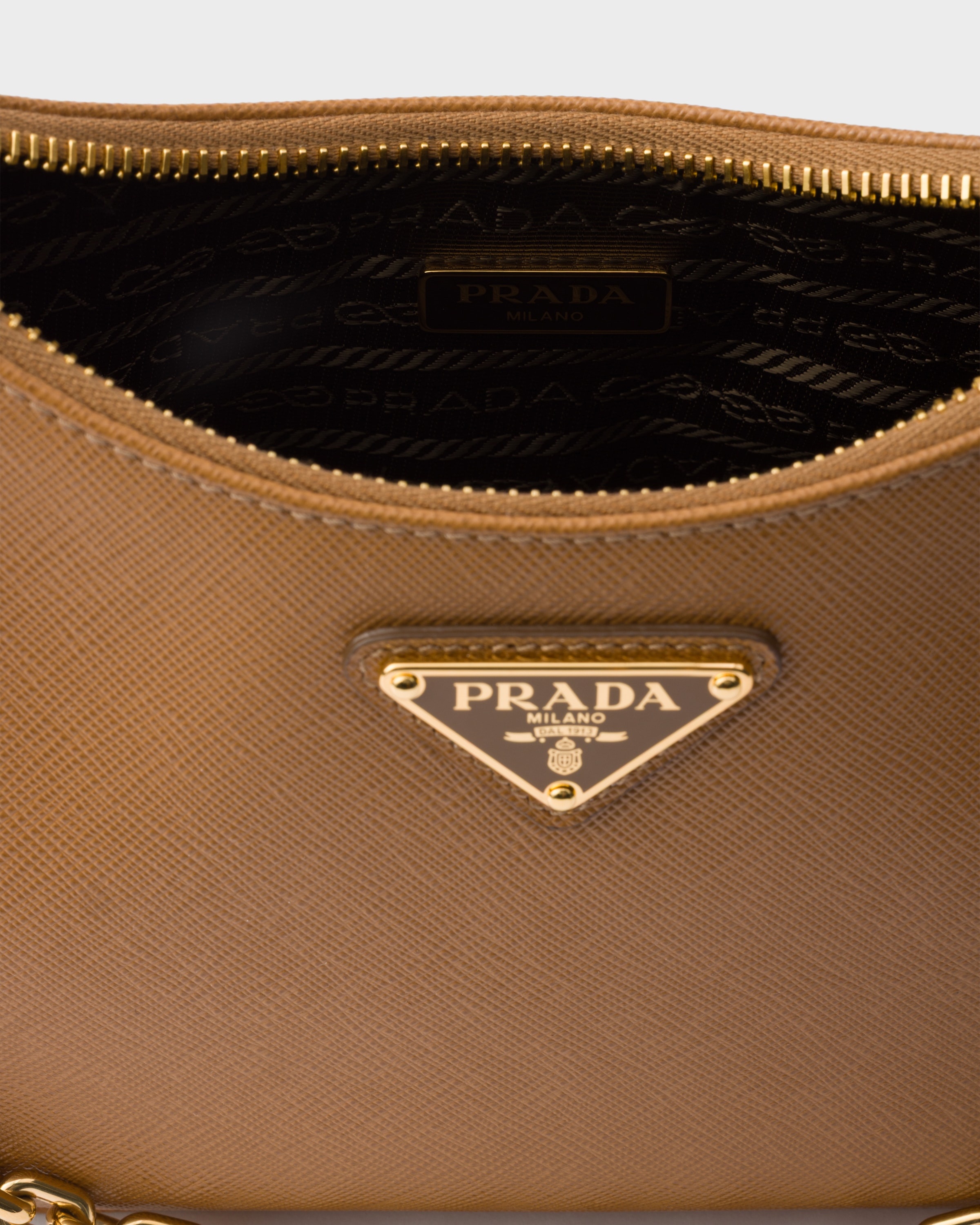 Prada Re-Edition 2005 Saffiano leather bag - 4