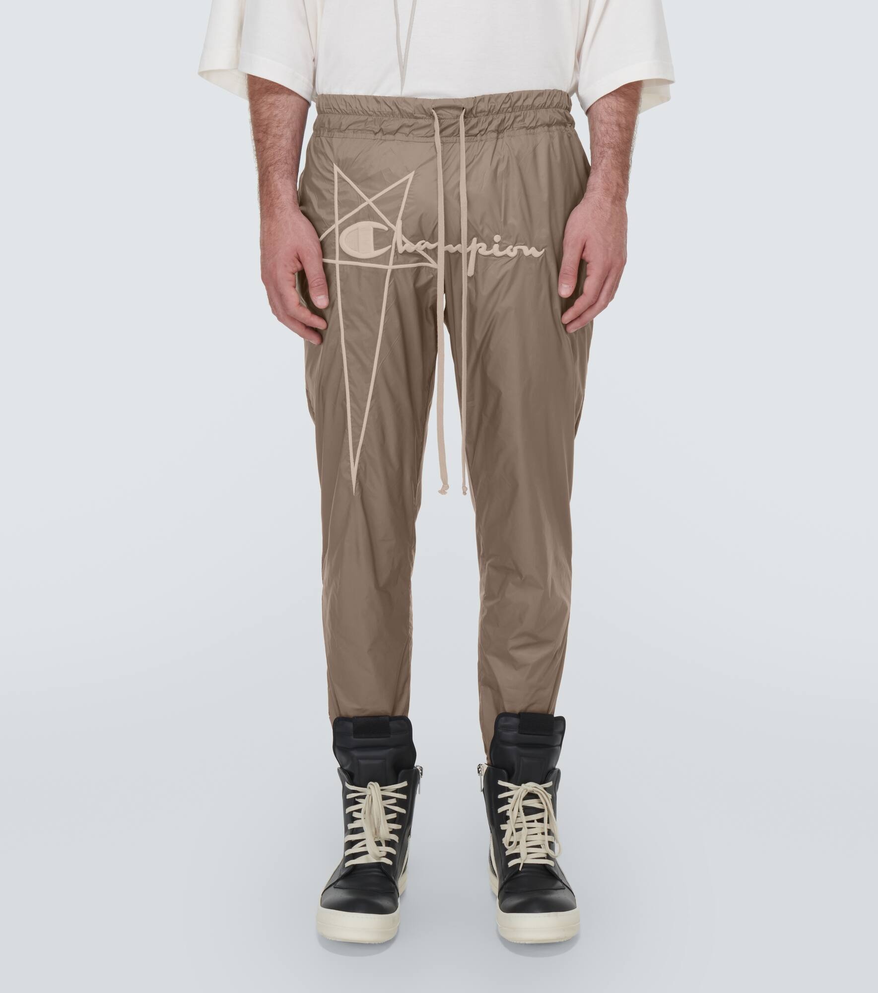 x Champion® nylon sweatpants - 3