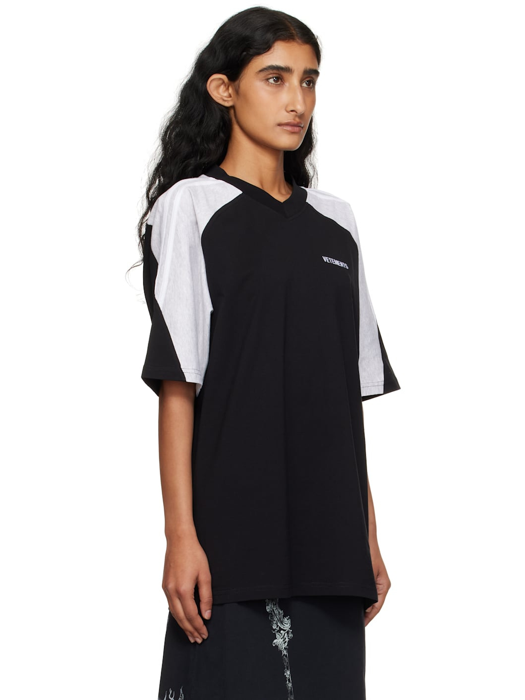 Black & Gray Cut-Up V-Neck T-shirt - 2