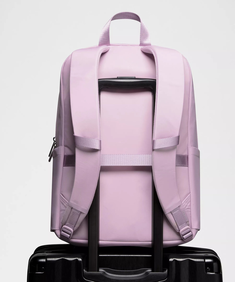 Everywhere Backpack 22L *Metal Hardware 6
