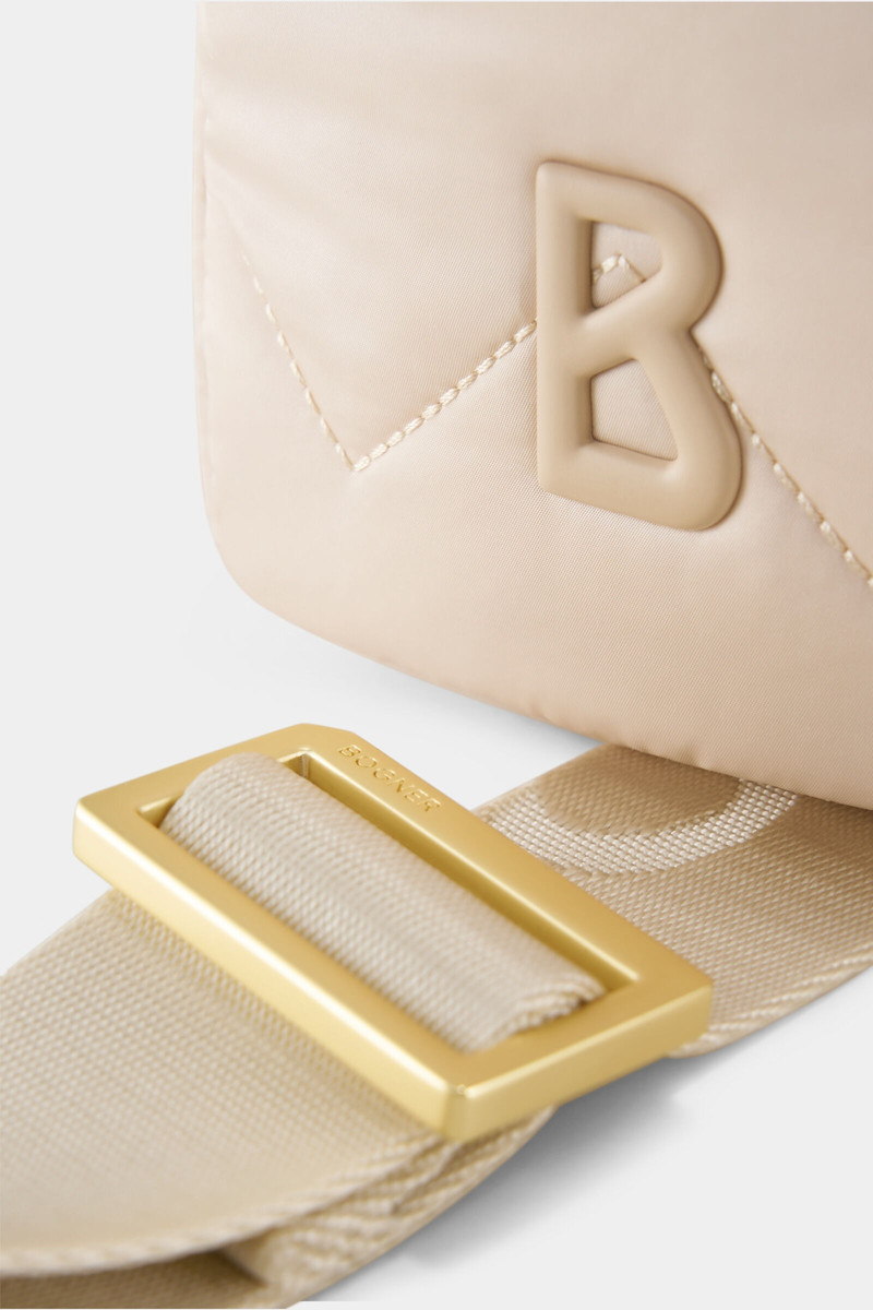 Morzine Johanna Smartphone pouch in Sand 6