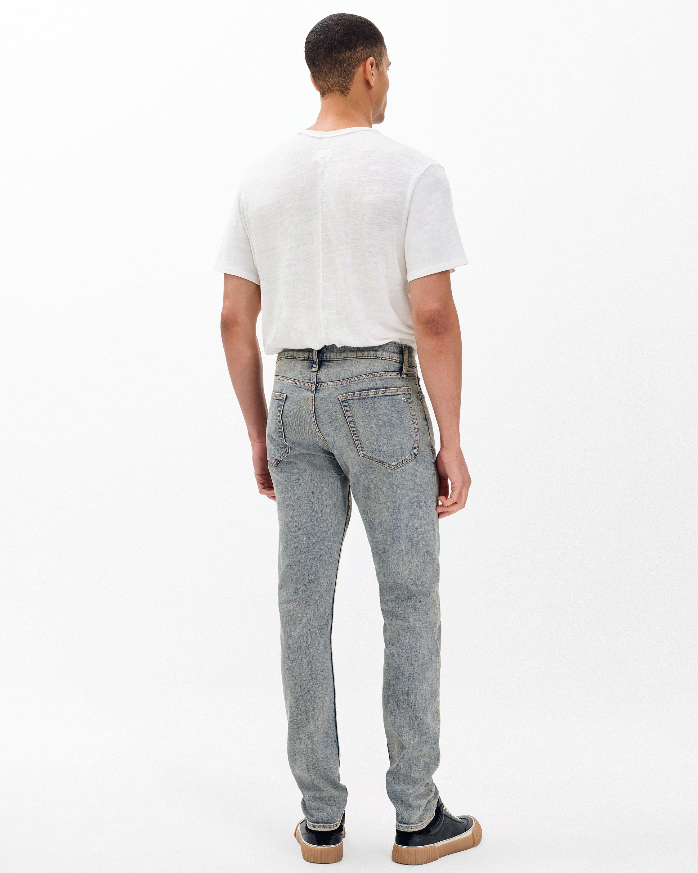 Fit 2 Slim Jeans
Authentic Stretch in Infuse Vintage Blue - 6