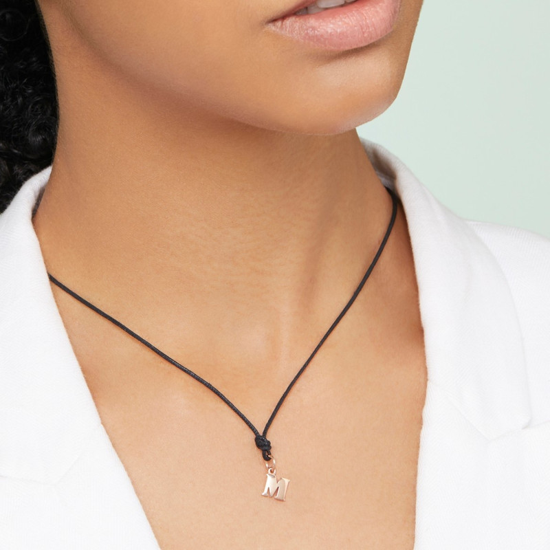 DoDo Rose Gold Letter M Charm outlook