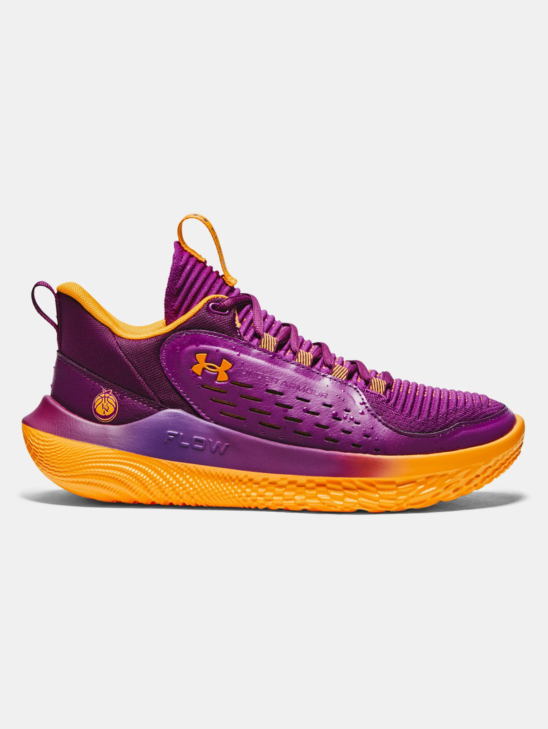 Women's UA Breakthru 5 Kelsey Plum Basketball Shoes 1