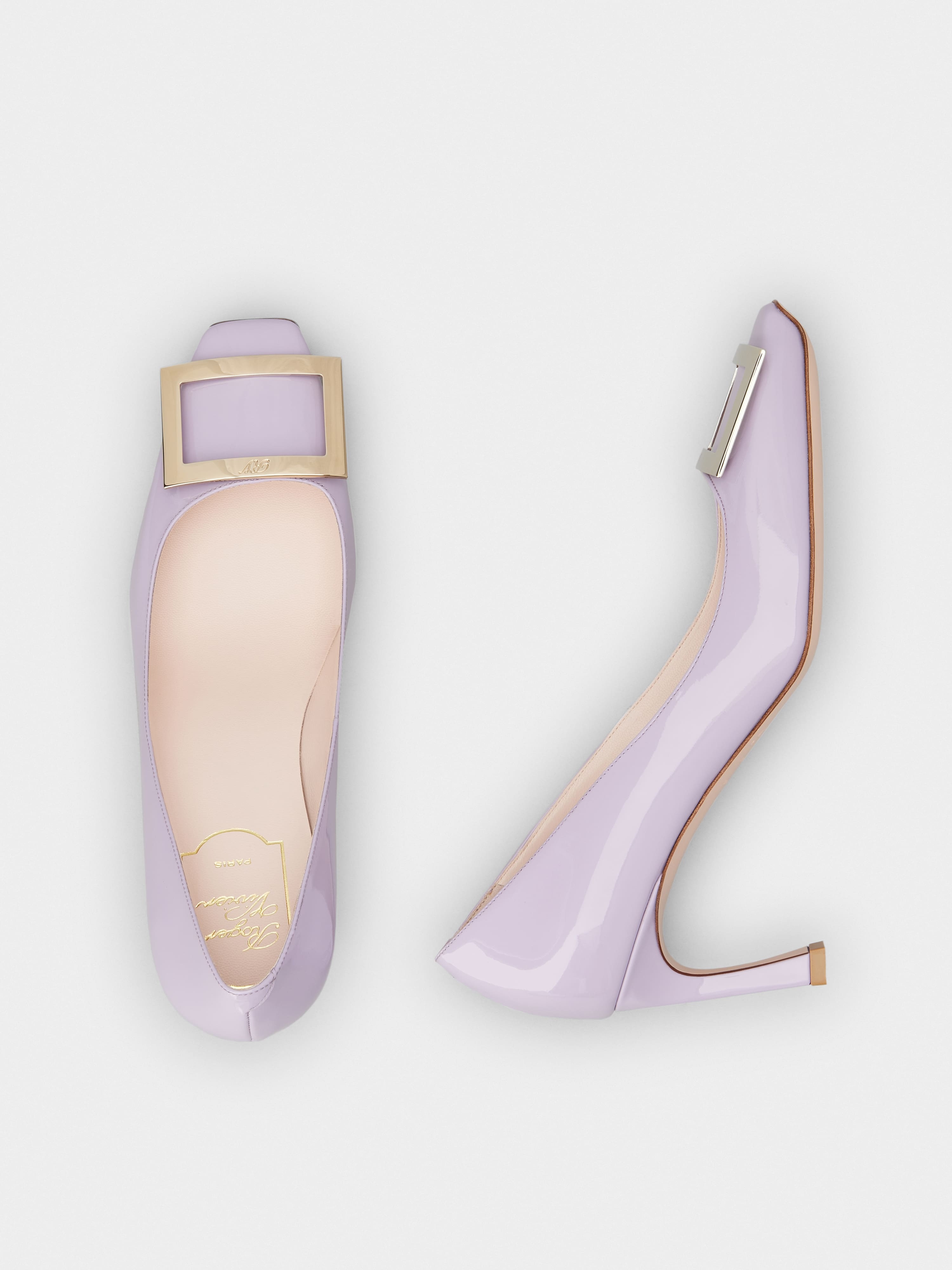 Trompette Metal Buckle Pumps in Patent Leather - 4
