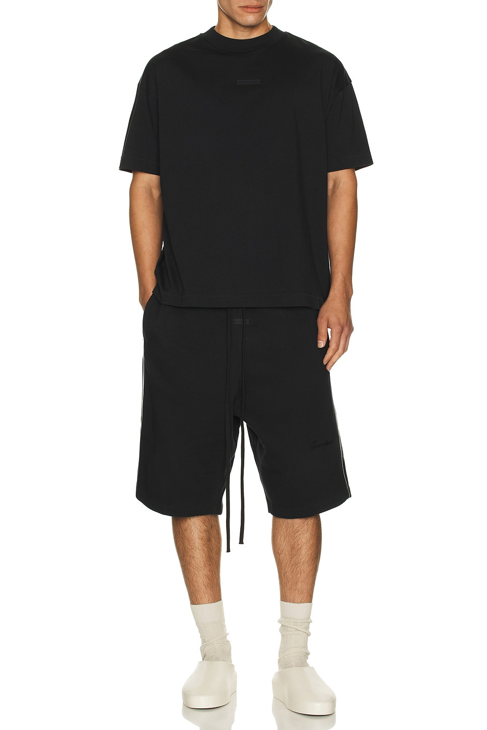 Classic Fit T-Shirt - 4