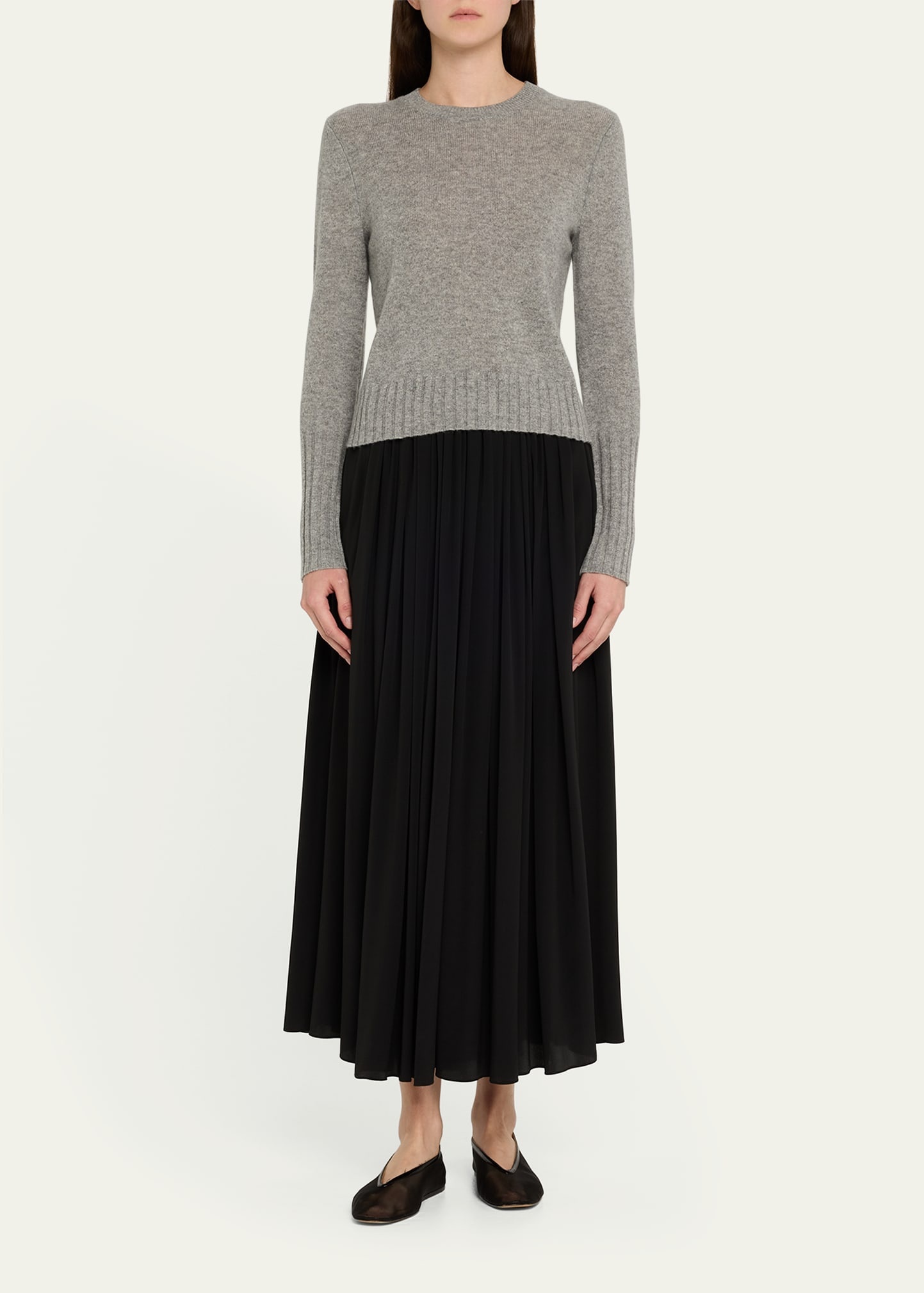 Shrunken Crewneck Sweater in Cashmere - 2