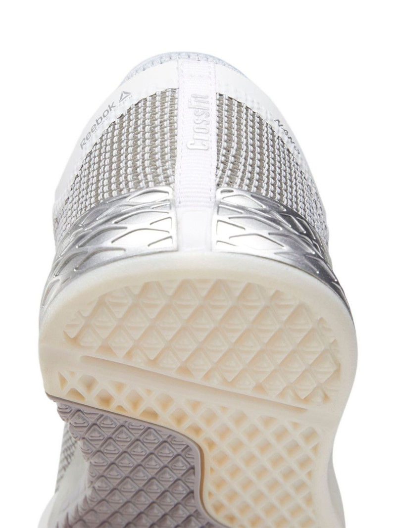 Nano 9 sneakers 4
