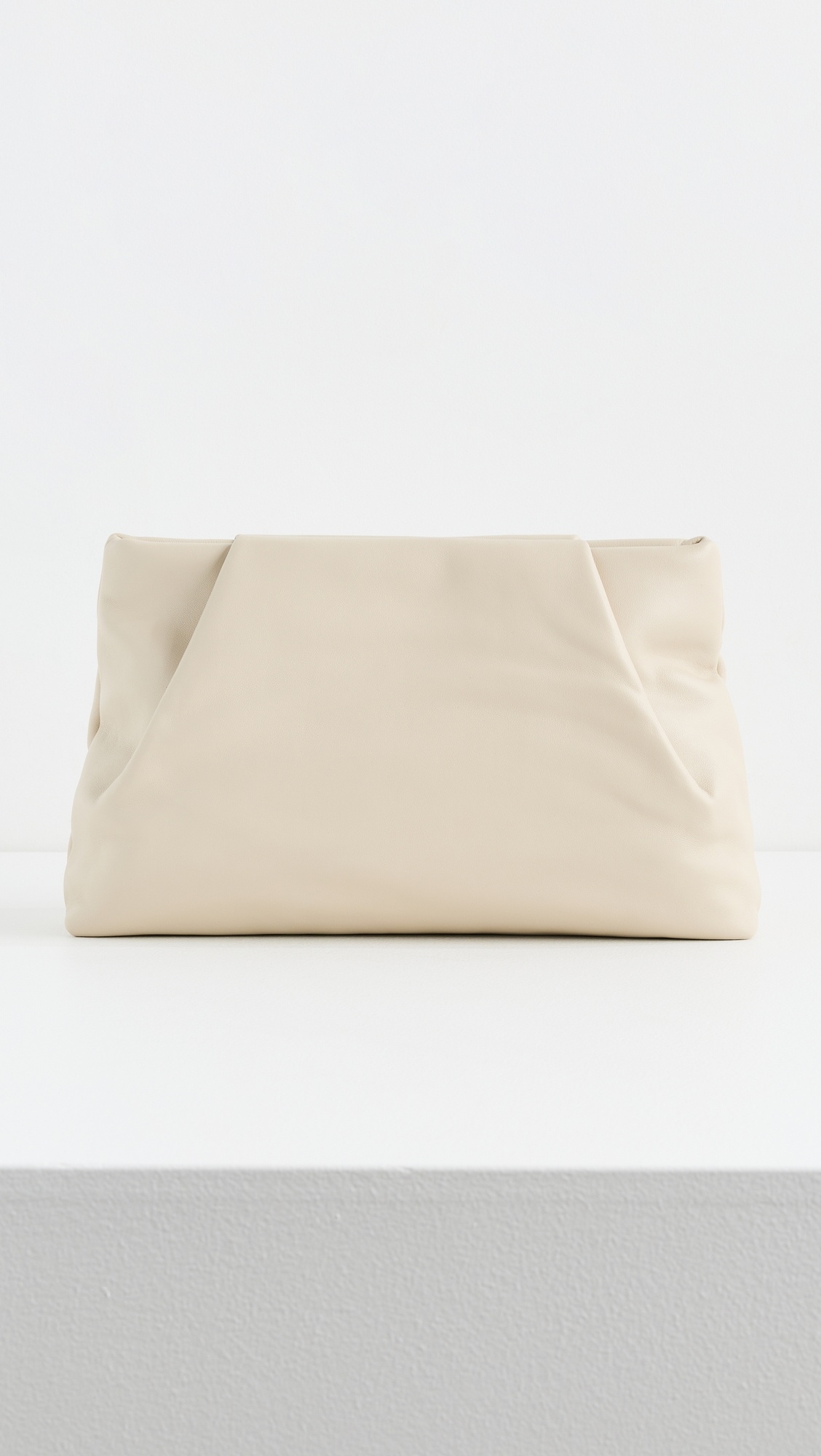 Soft Tuck Clutch - 1