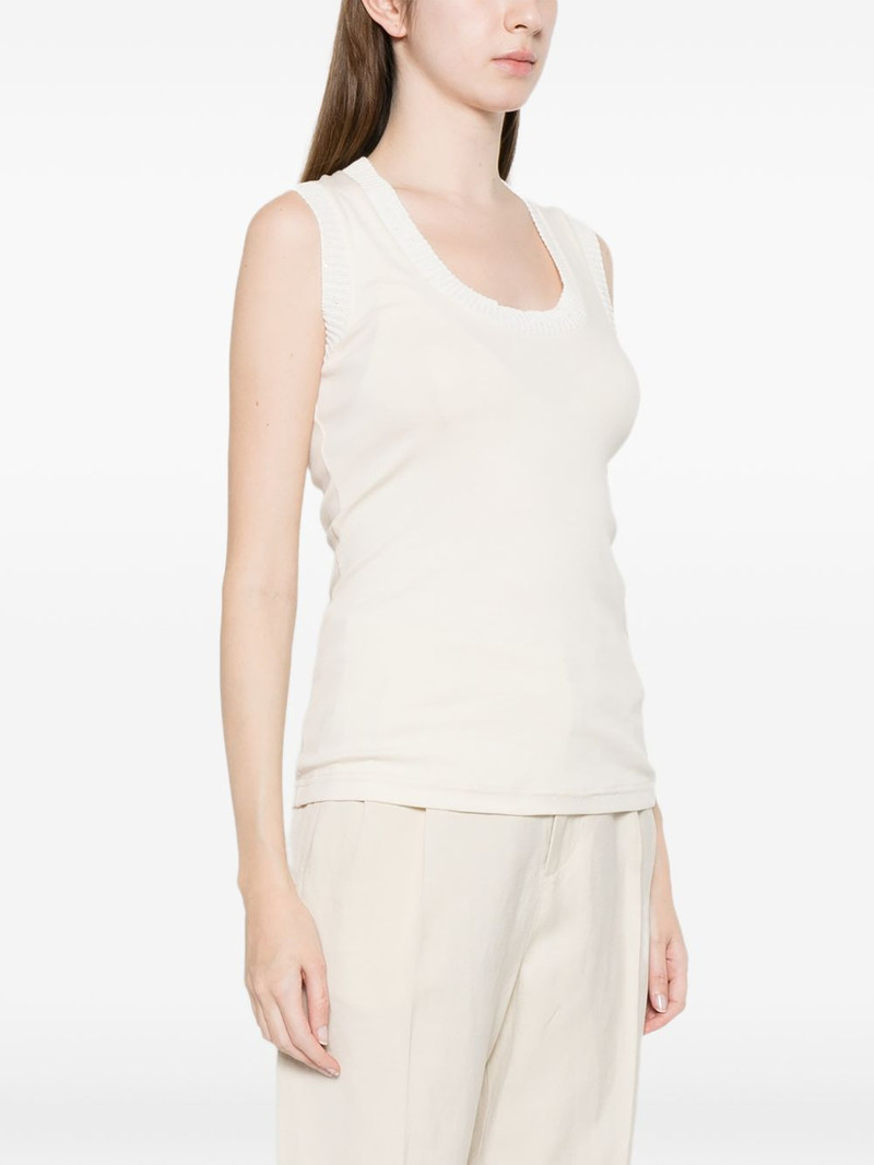round-neck top 3