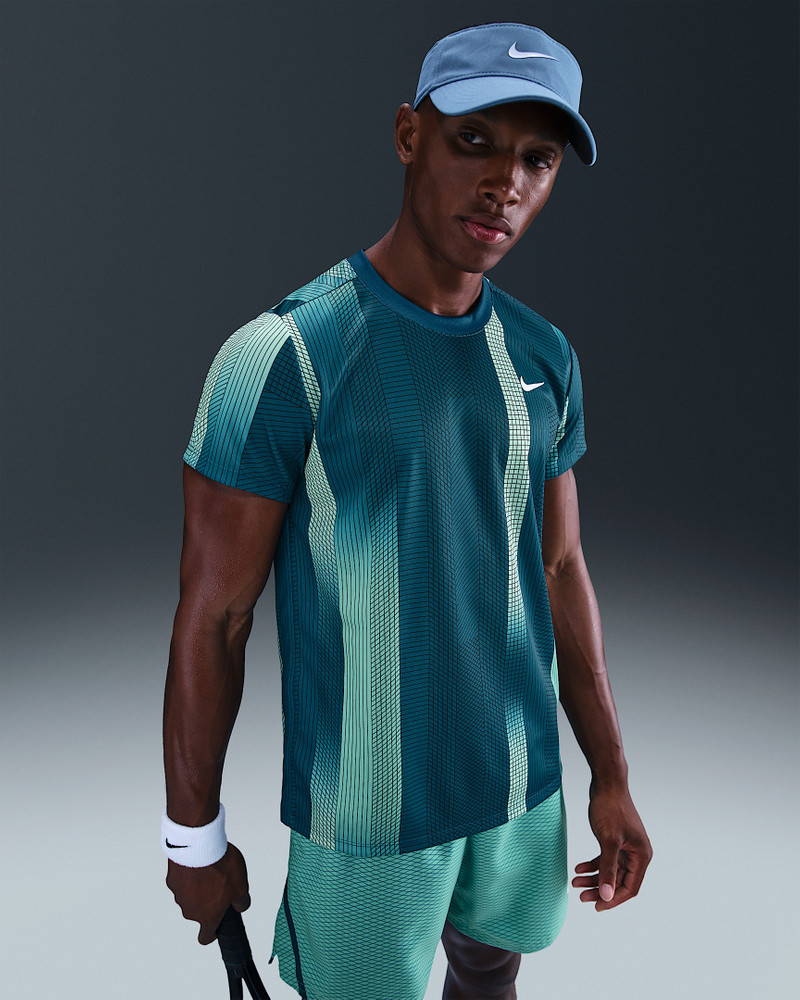 NikeCourt Victory Men's Dri-FIT Tennis Top 1