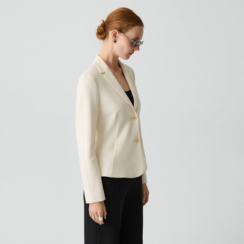 Fitted Blazer in Admiral Crepe 3