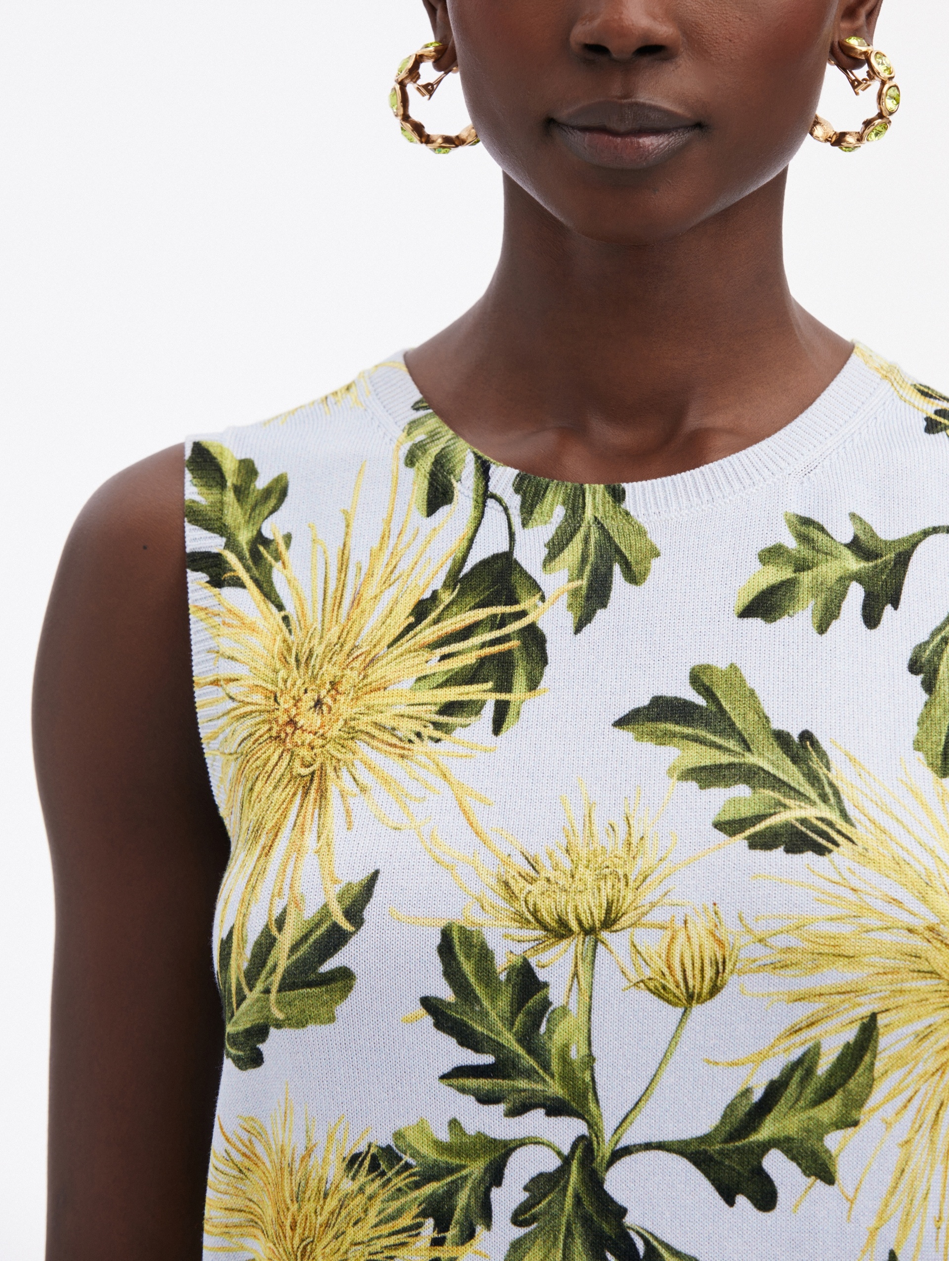 CHRYSANTHEMUM PRINTED TANK - 5