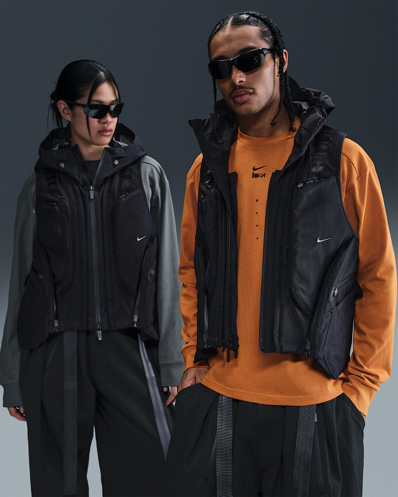 Nike ISPA Modular Vest 1