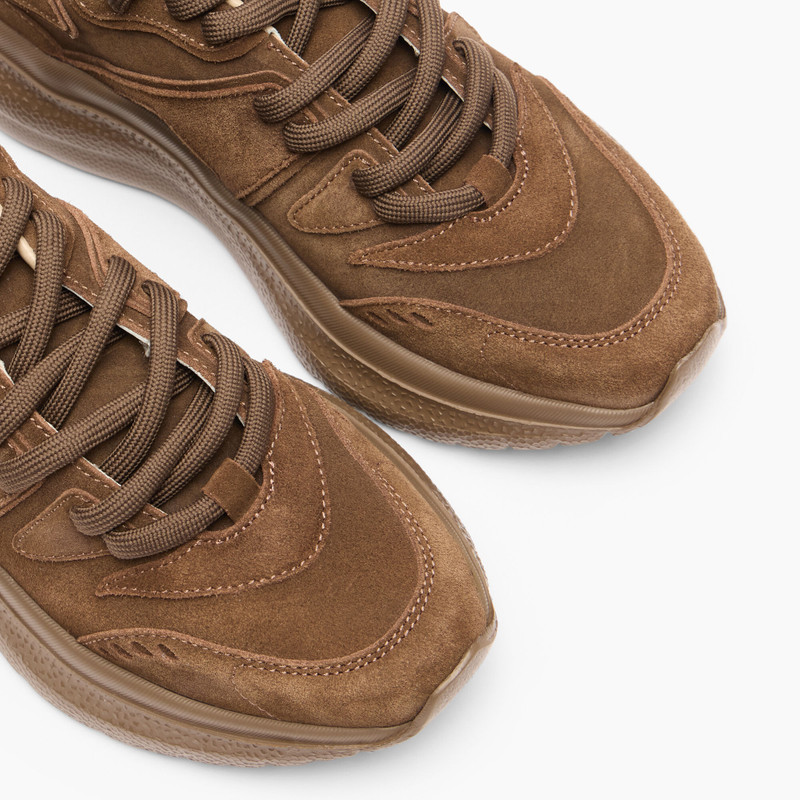 Mia Sneakers 5