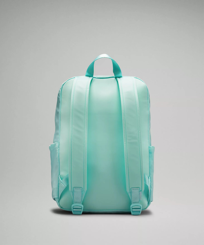 lululemon Everywhere Backpack 22L outlook