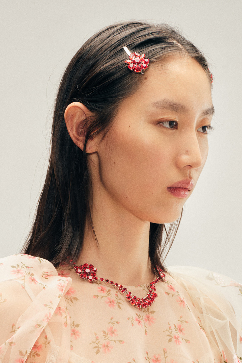 Simone Rocha Mini Heartbloom Hair Clip outlook