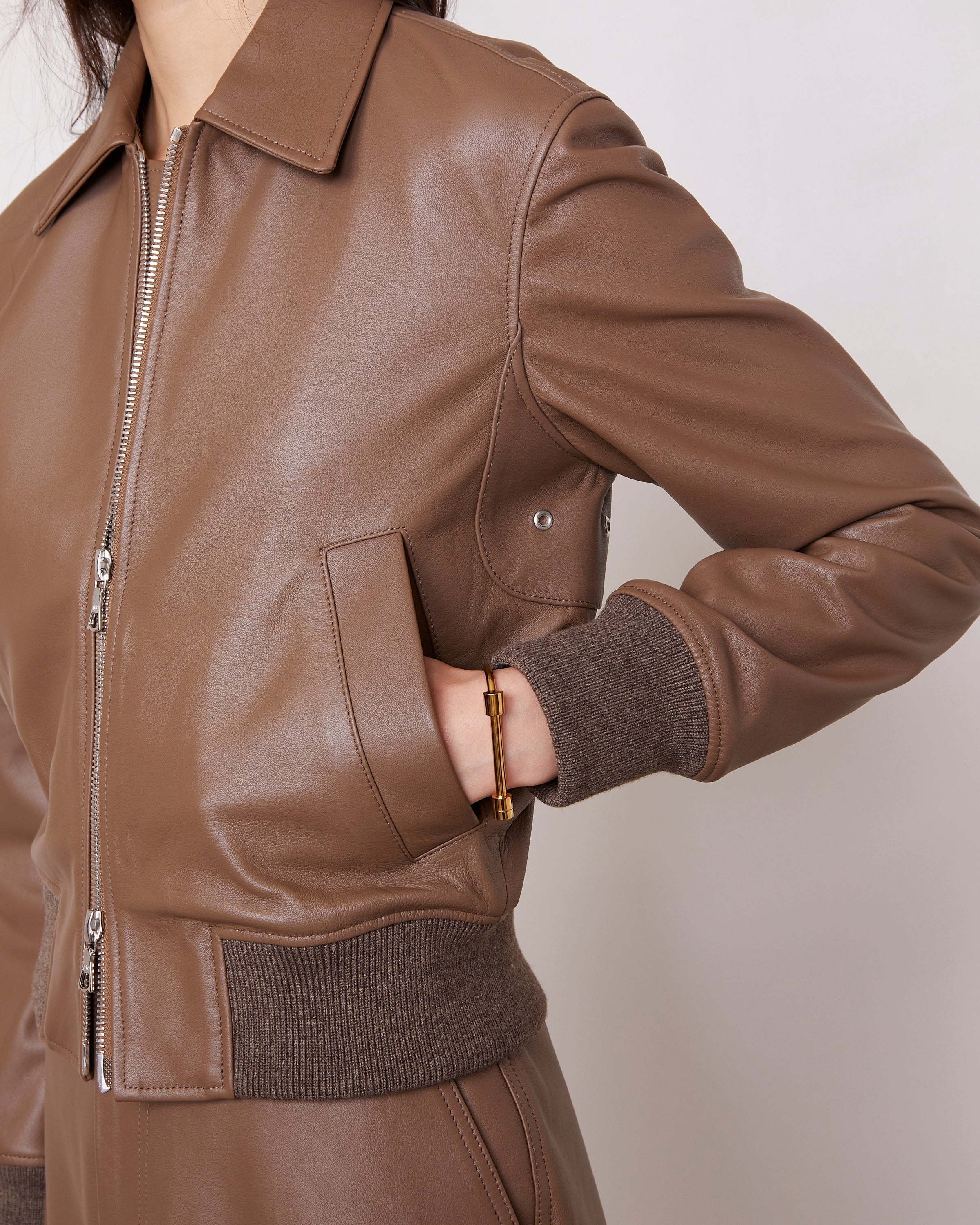 DANIAH BOMBER - 4