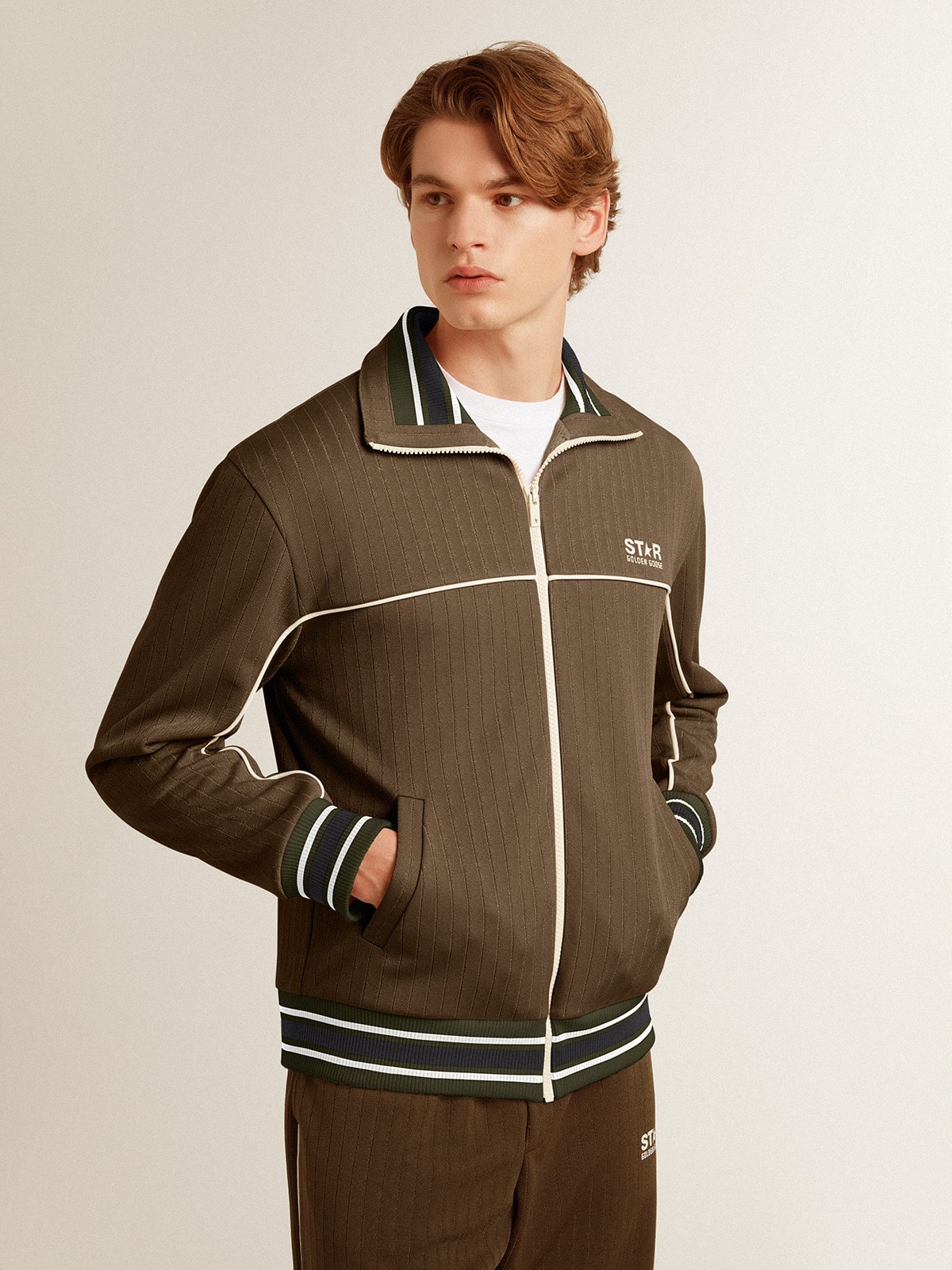 Men’s military green zipped sweatshirt with white logo - 2