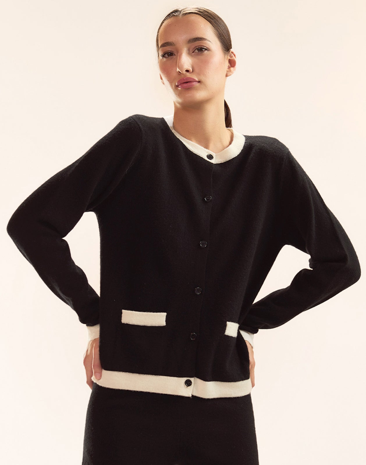 Noa Knit Cardigan - 2