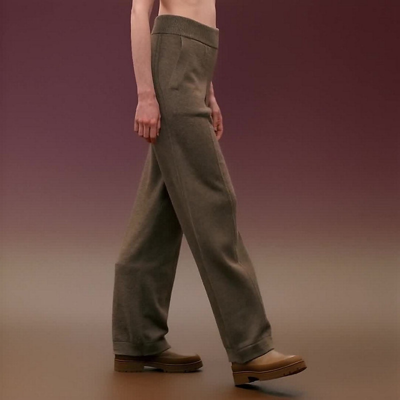 Hermès Pants outlook