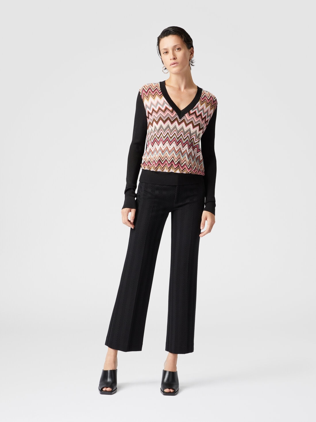 Classic trousers in cotton and zigzag viscose with cropped hem - 2