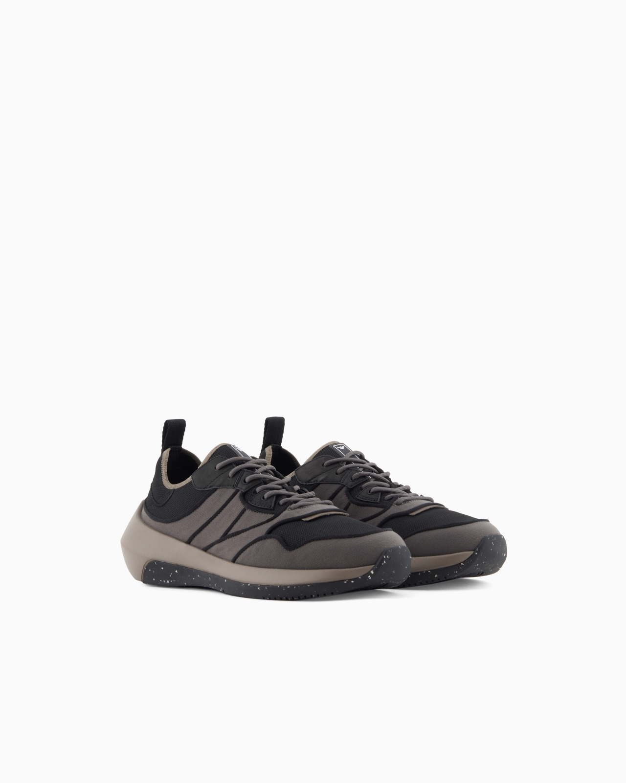TRAVEL ESSENTIALS KNIT SNEAKERS - 2
