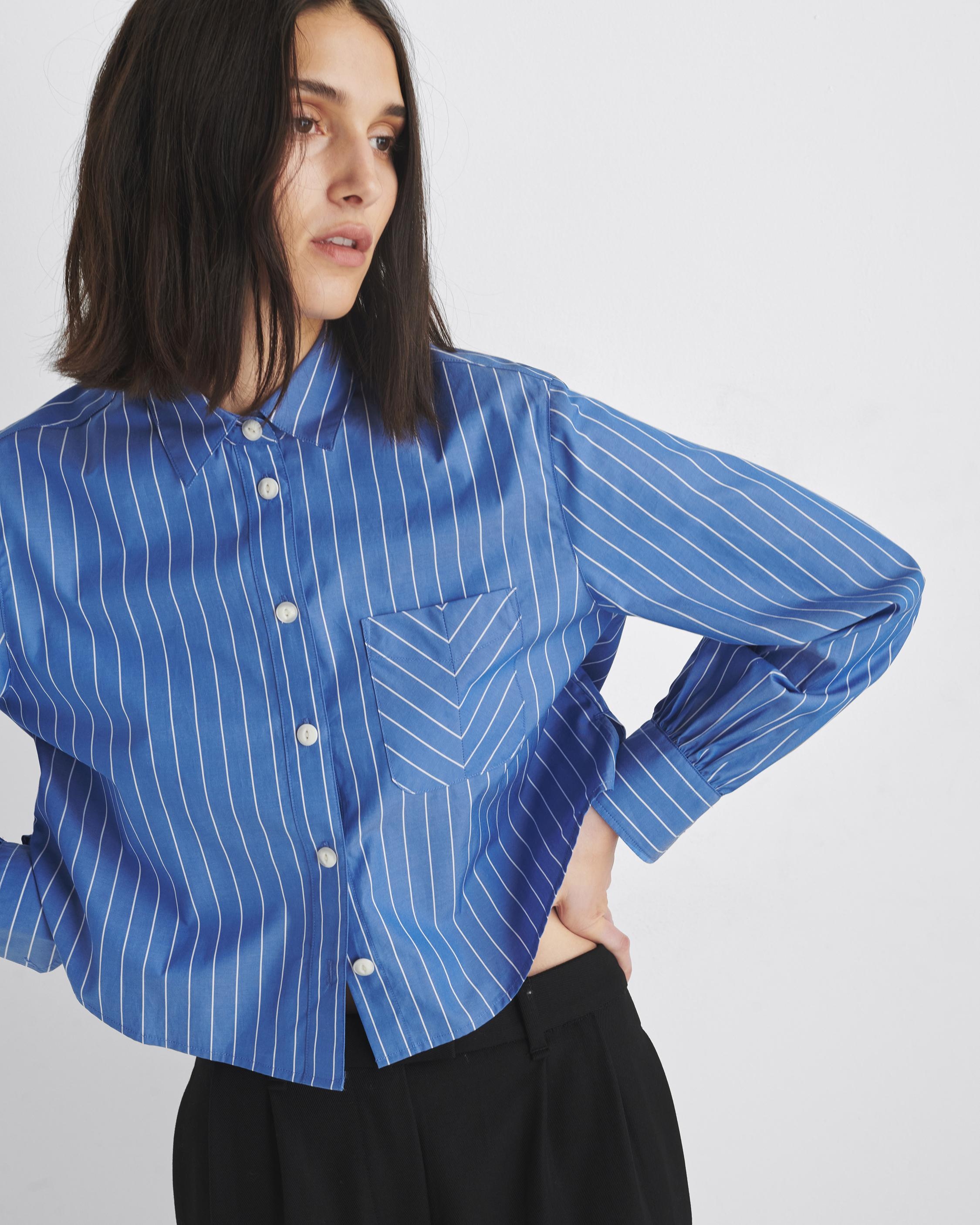 Maxine Cropped Cotton Poplin Shirt
Classic Fit Button Down - 5