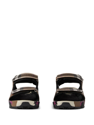 Burberry Arthur check-pattern sandals outlook