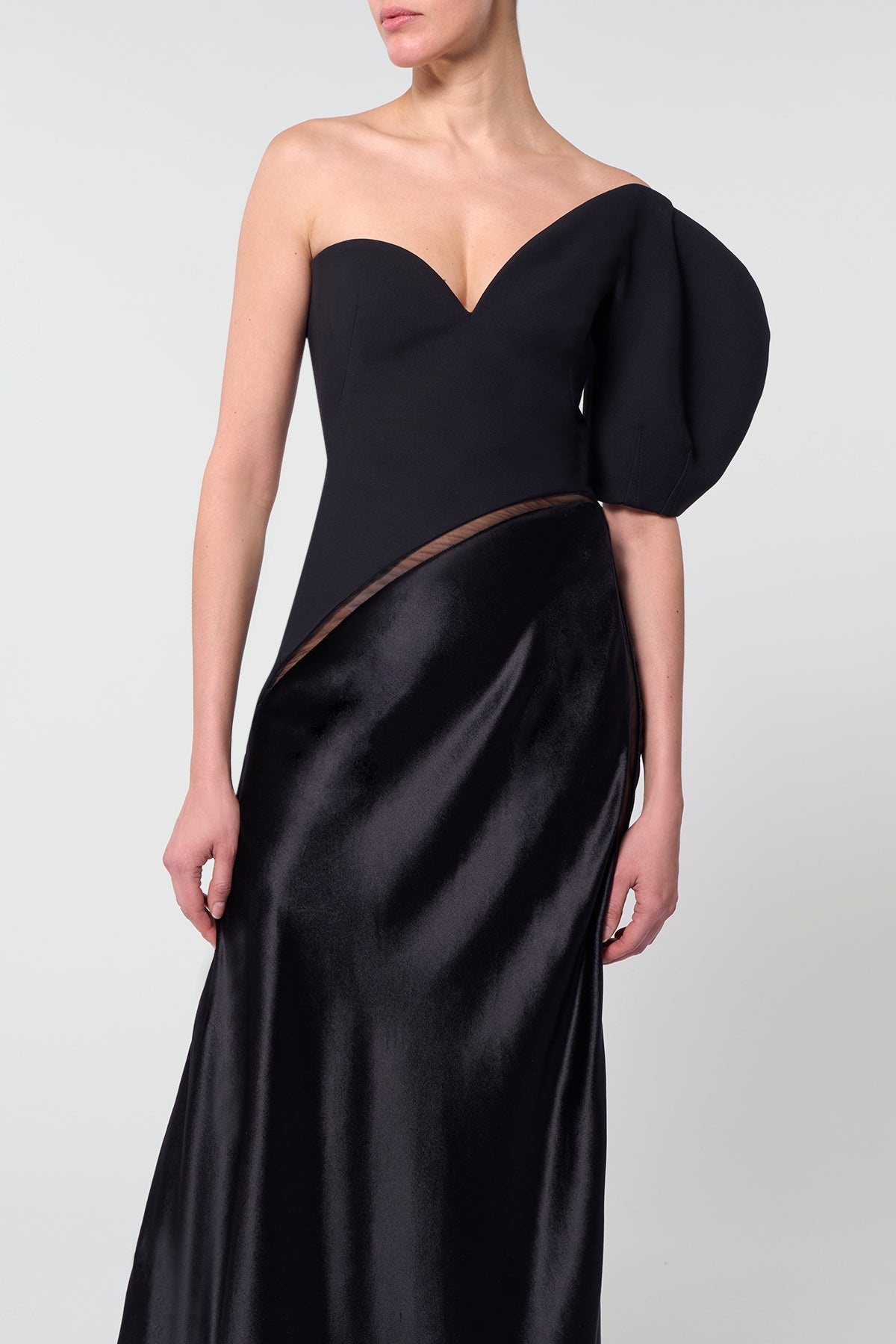 Giulia Dress in Black Wool Silk Cady & Silk Velvet - 5