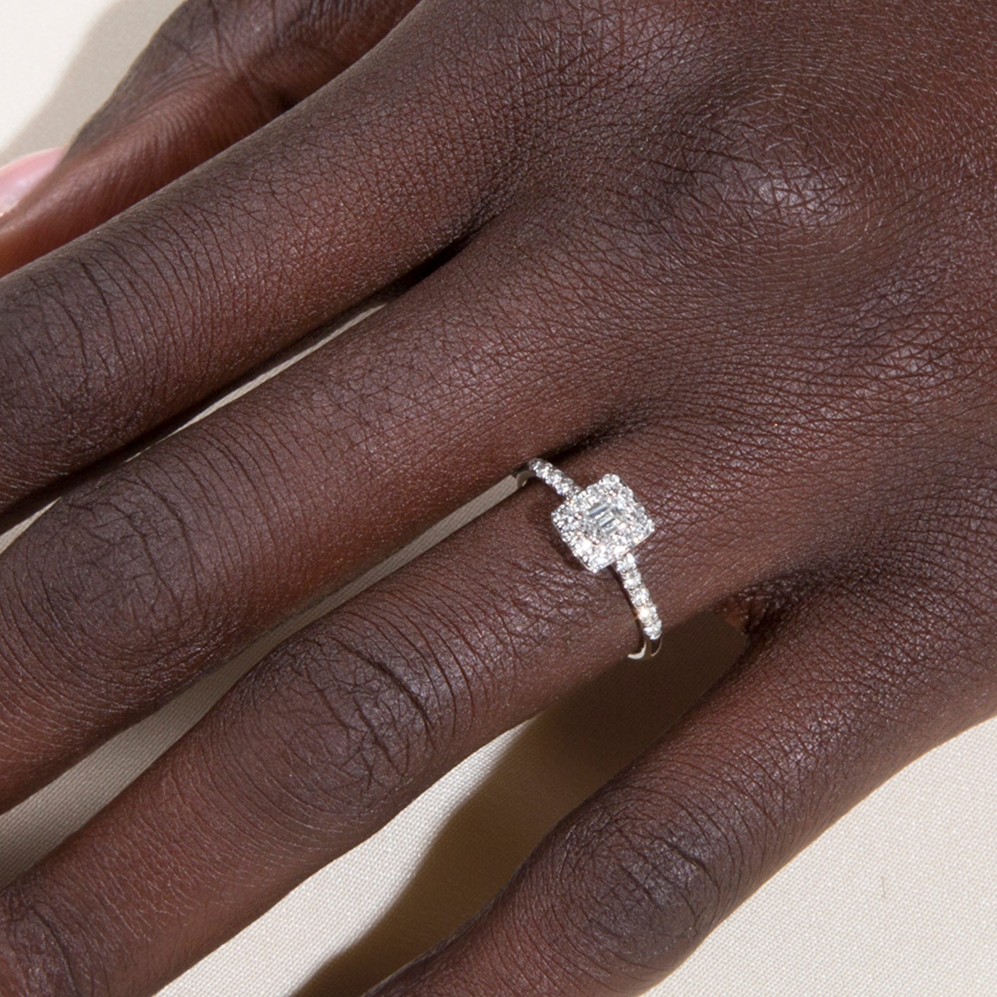 The Greta Ring in White Gold - 2
