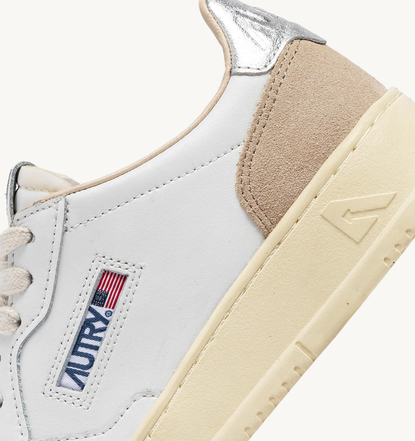 MEDALIST LOW SNEAKERS IN WHITE AND SILVER LEATHER - 6