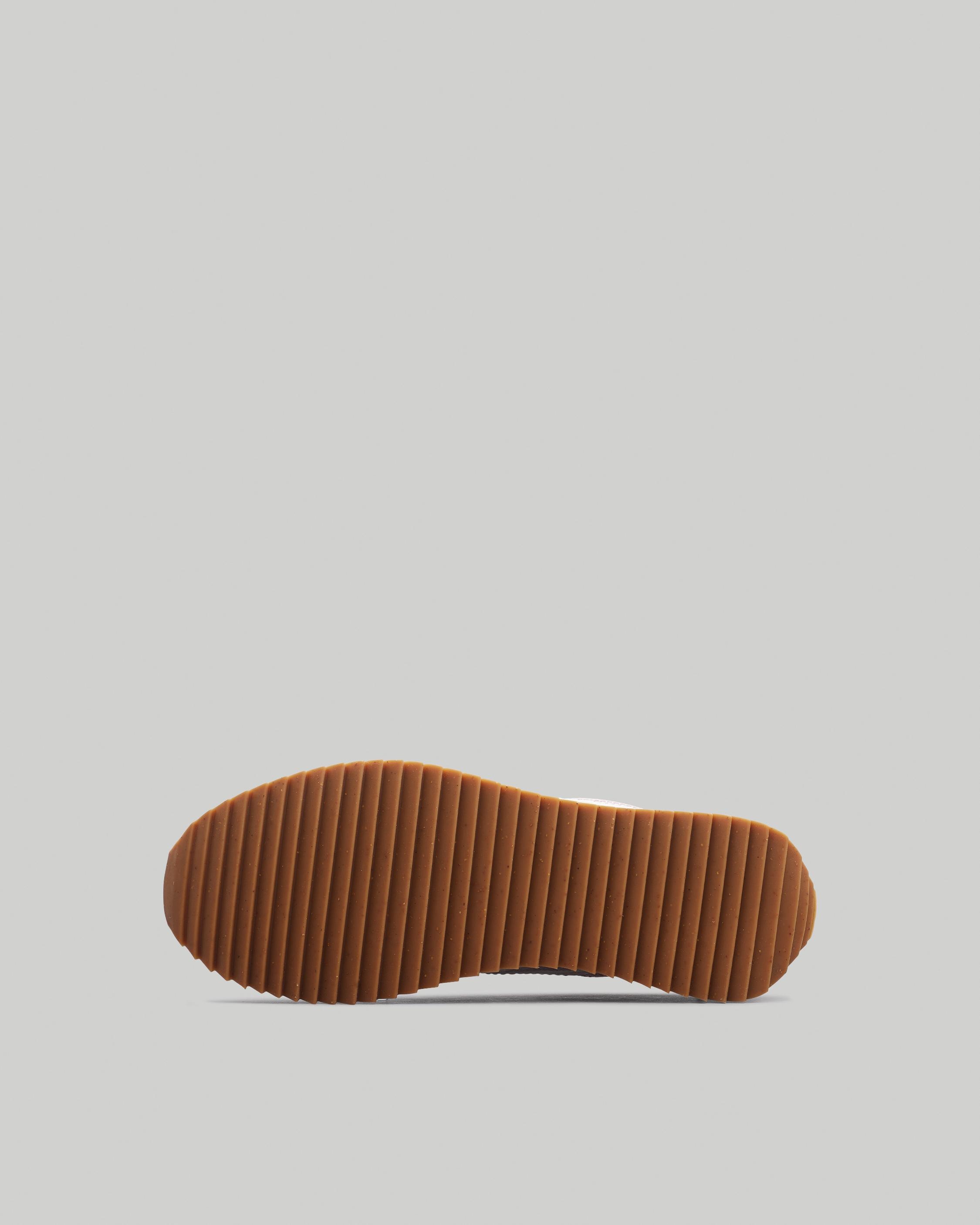 Retro Runner - Mesh
Low Top Sneaker - 5
