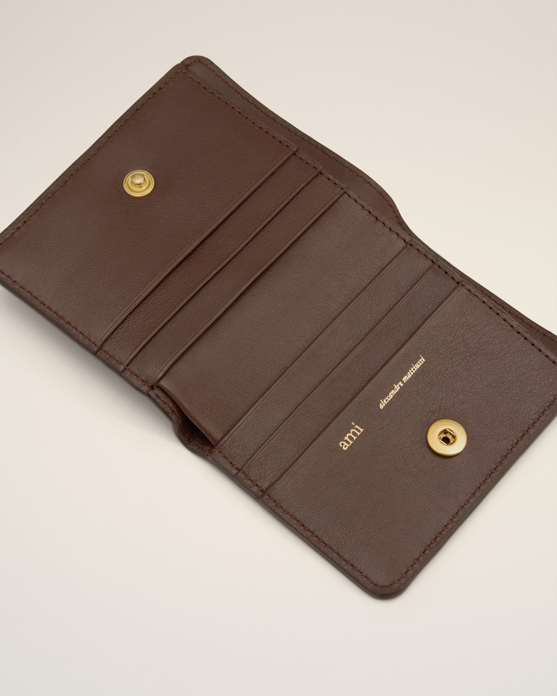 BROWN SMOOTH LEATHER CARROUSEL FOLDED WALLET - 3