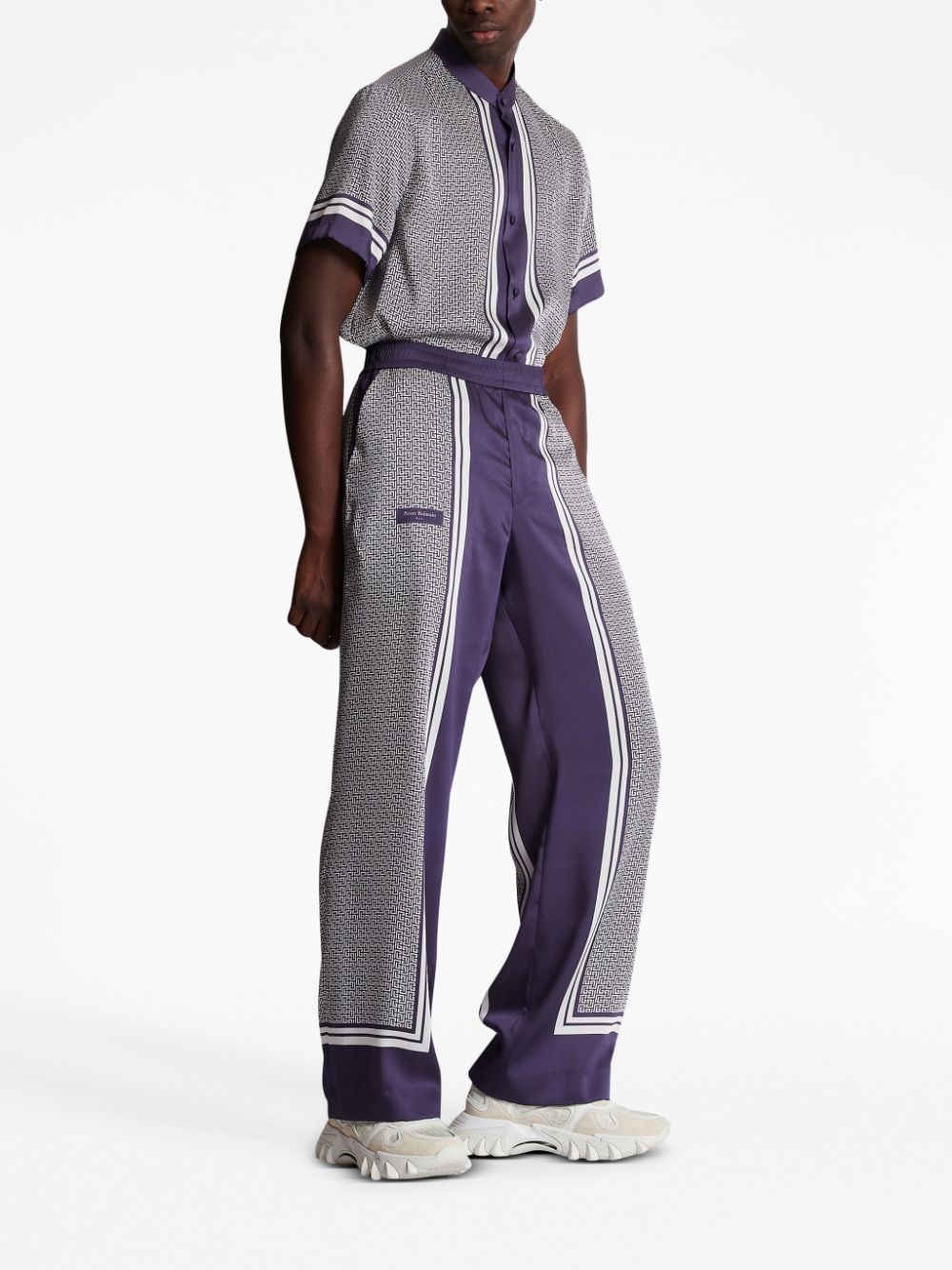 vertical-print straight-leg trousers - 3