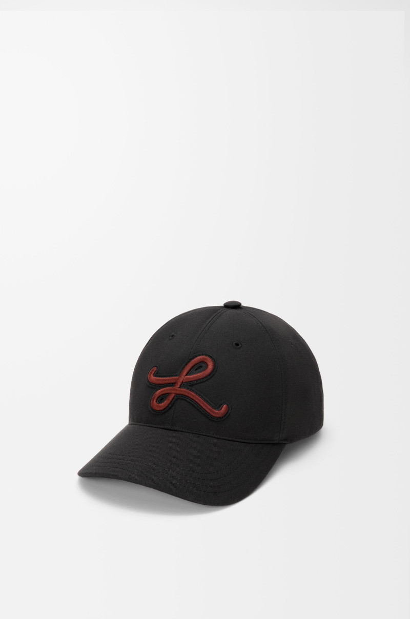 L patch cap in cotton 1