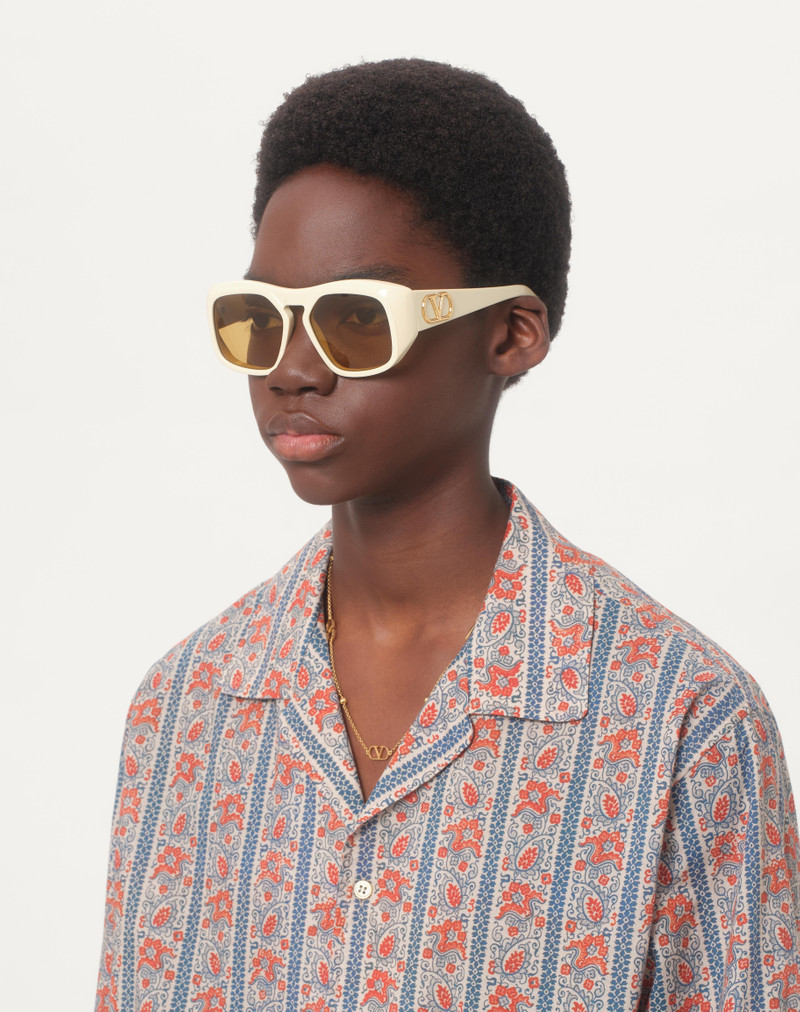 Valentino RECTANGULAR ACETATE FRAME outlook