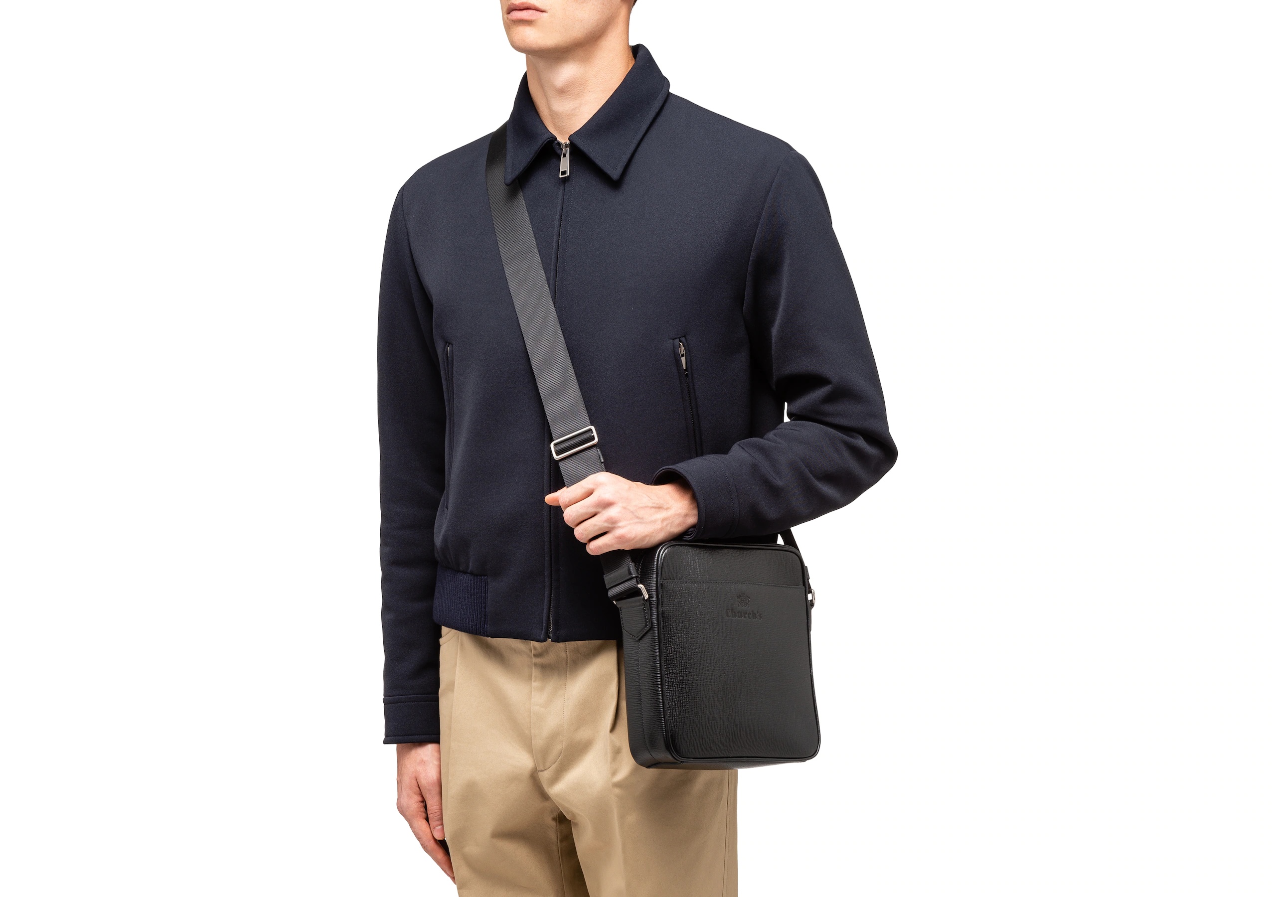 Chilston
St James Leather Crossbody Bag Black - 6