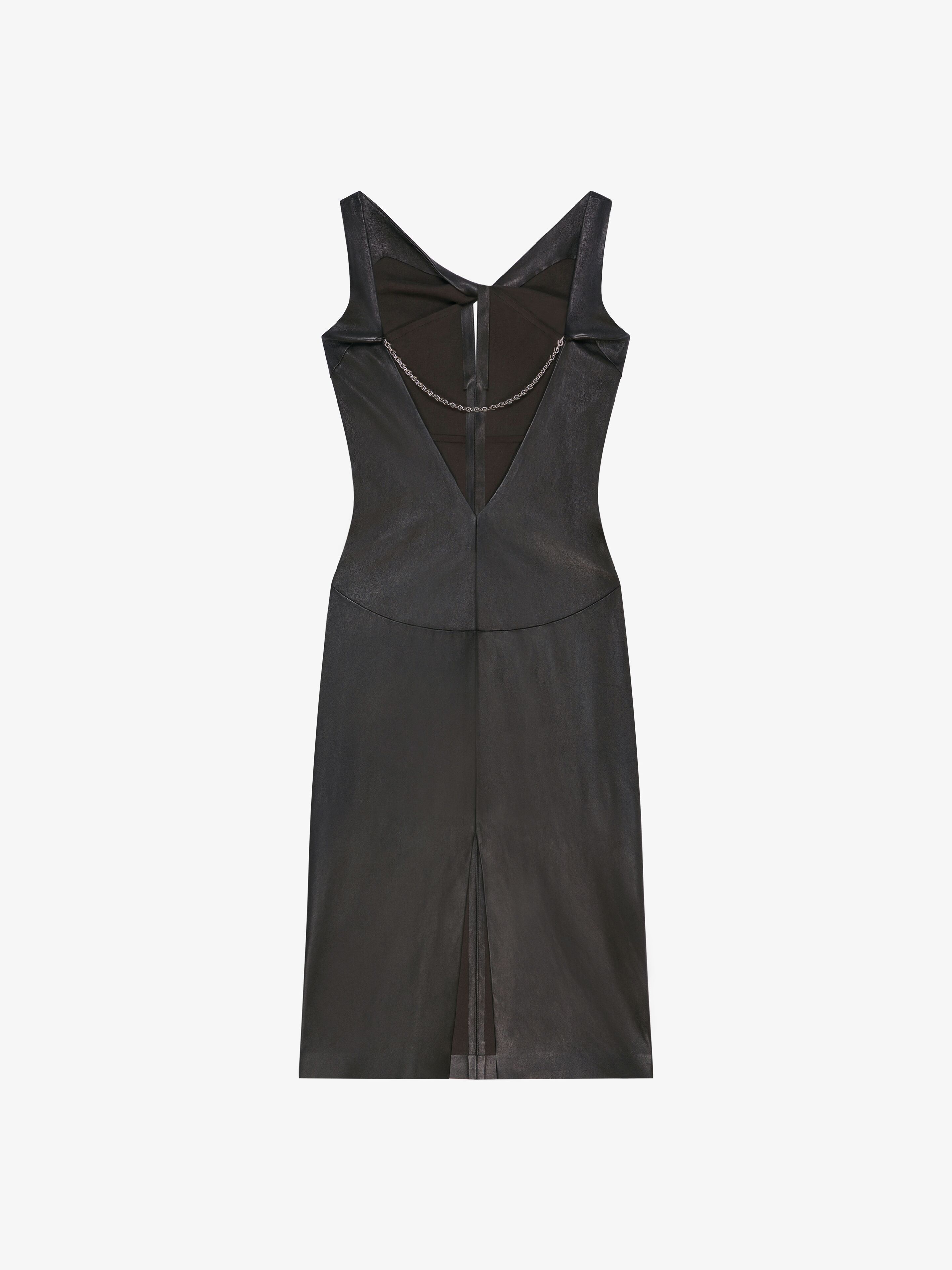 DRESS IN LEATHER WITH CHAIN DETAIL - 5